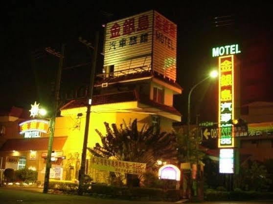 Treasure Island Motel - Fengshan Гаосюн Экстерьер фото